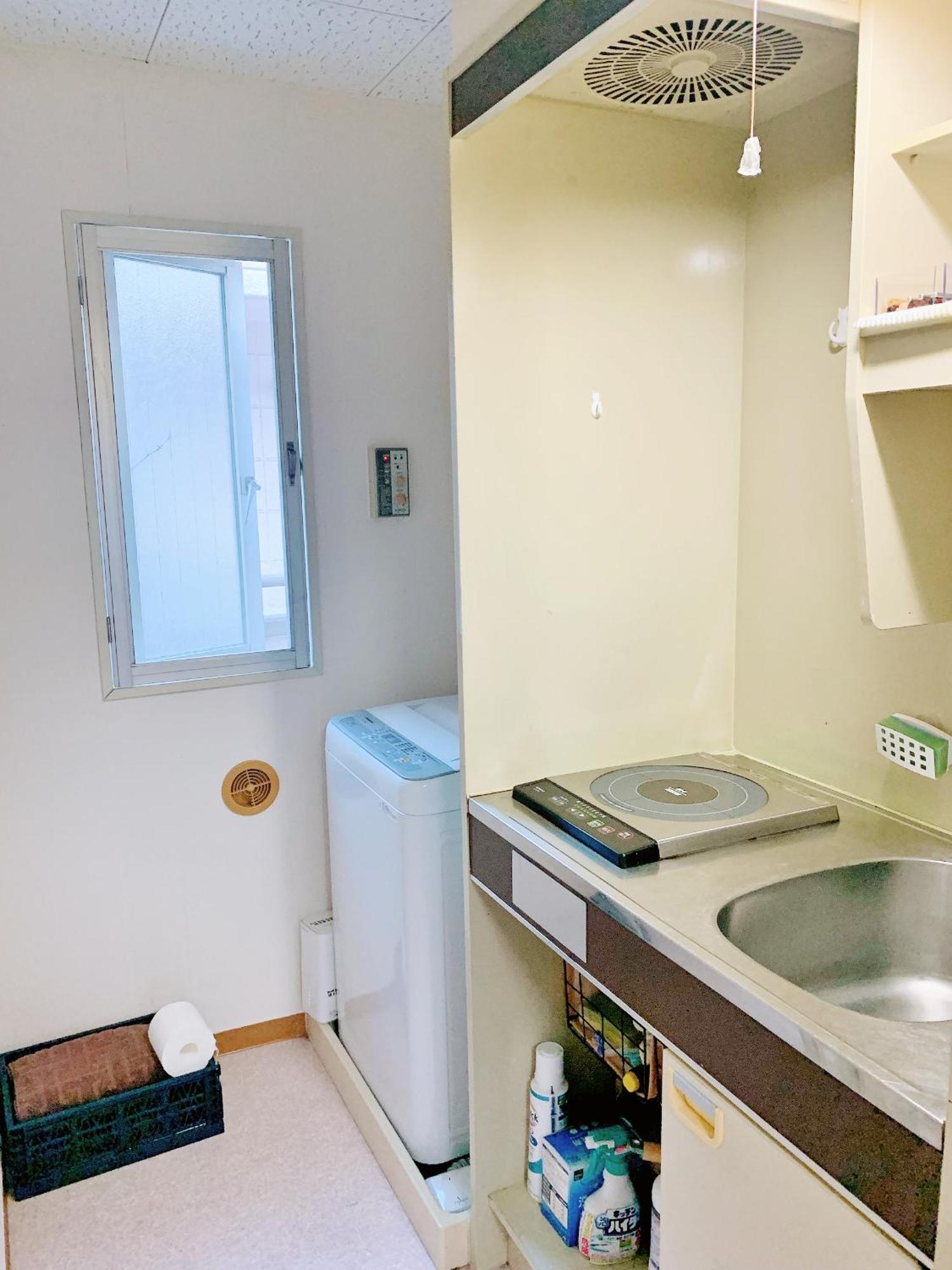 Appartement Ikebukuro Center# Ikebukuro 9min Walk#池袋中心地带# 池袋车站步行9分# 高速无限制wifi #设施齐全 安静整洁201 Tokio